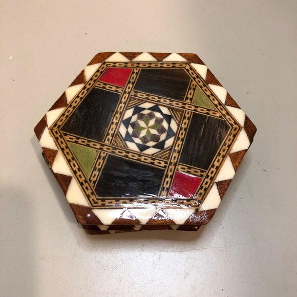 Vintage Inlaid Design Hexagon Coaster Set of 4 Spain - Picture 2 of 5